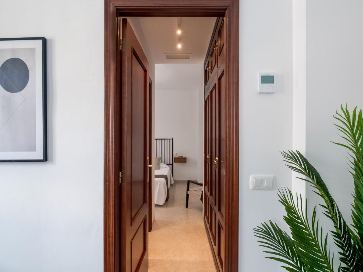 Apartamentos Santiago Ecija Exterior photo