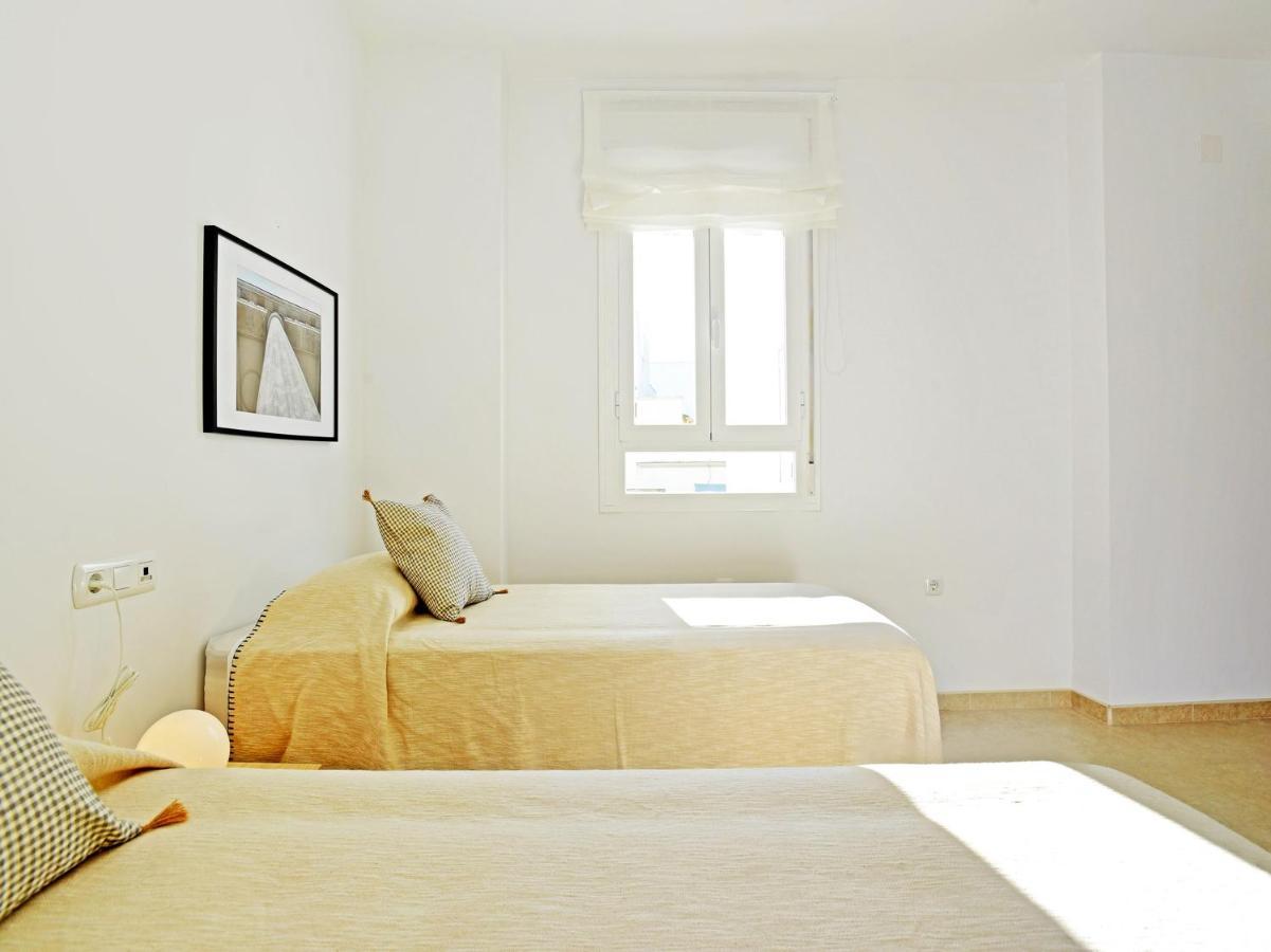 Apartamentos Santiago Ecija Exterior photo